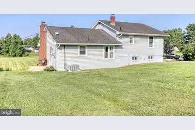 1638 Hahns, Toms Brook, VA 22660 - Photo 7