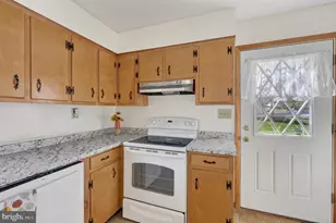 1638 Hahns Ln, Toms Brook, VA 22660 - Photo 21