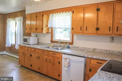 1638 Hahns, Toms Brook, VA 22660 - Photo 17