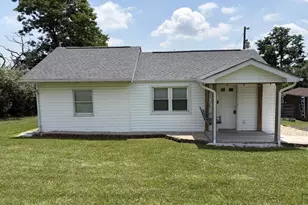 574 Kern Springs Rd, Woodstock, VA 22664 - Photo 1