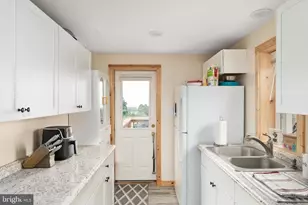 574 Kern Springs Rd, Woodstock, VA 22664 - Photo 3