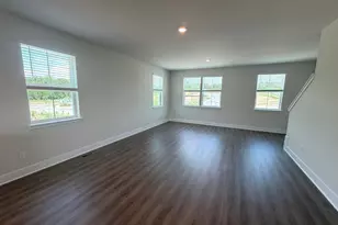 480 Sophie St, Strasburg, VA 22657 - Photo 7