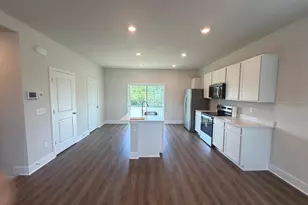480 Sophie St, Strasburg, VA 22657 - Photo 3