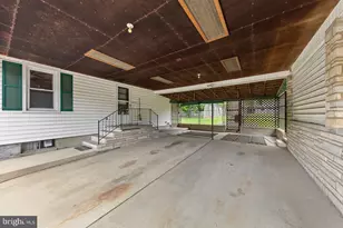 304 Water St, Edinburg, VA 22824 - Photo 3