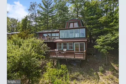 685 N Maple, Mount Jackson, VA 22842 - Photo 3