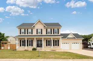 677 Dellinger Dr, Strasburg, VA 22657 - Photo 3