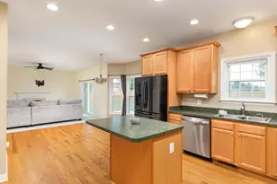 677 Dellinger Dr, Strasburg, VA 22657 - Photo 11