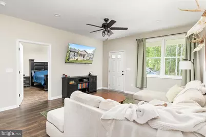 412 Mile Ridge Estate, Strasburg, VA 22641 - Photo 3