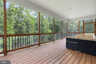 412 Mile Ridge Estate, Strasburg, VA 22641 - Photo 17