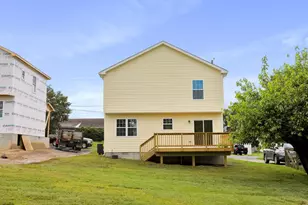 120 S Funk St, Strasburg, VA 22657 - Photo 3