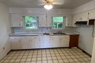 518 Ash St, Strasburg, VA 22657 - Photo 3