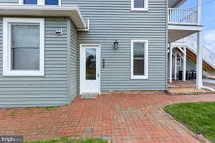 213 Piccadilly, Edinburg, VA 22824 - Photo 3
