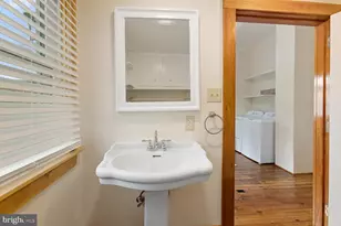 213 Piccadilly, Edinburg, VA 22824 - Photo 25