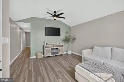 6127 Moore Avenue, Mount Jackson, VA 22842 - Photo 5