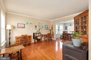 603 Crystal Ln, Strasburg, VA 22657 - Photo 9