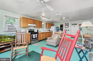 317 Vale Vista Dr, Edinburg, VA 22824 - Photo 7