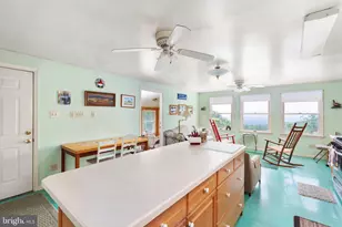 317 Vale Vista Dr, Edinburg, VA 22824 - Photo 11