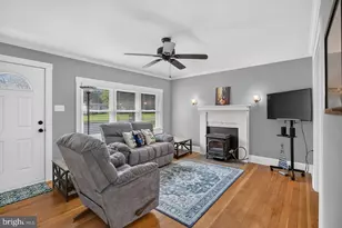 55 Lake Dr, Edinburg, VA 22824 - Photo 9