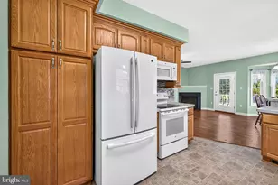 204 Grafton Ct, Edinburg, VA 22824 - Photo 7