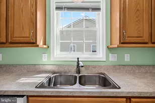 204 Grafton Ct, Edinburg, VA 22824 - Photo 9