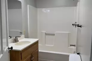 423 S Main St, Woodstock, VA 22664 - Photo 11