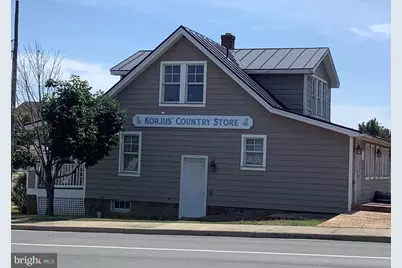 33859 Old Valley Pike, Strasburg, VA 22657 - Photo 5