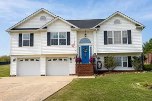 505 S Water St, Woodstock, VA 22664 - Photo 1