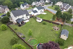 683 Dellinger Dr, Strasburg, VA 22657 - Photo 35