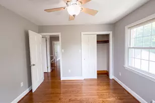 494 Walton St, Strasburg, VA 22657 - Photo 9