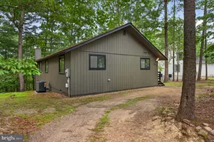 213 Morrie Dr, Basye, VA 22810 - Photo 5