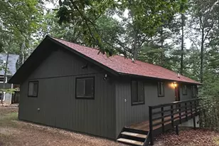 213 Morrie Dr, Basye, VA 22810 - Photo 1