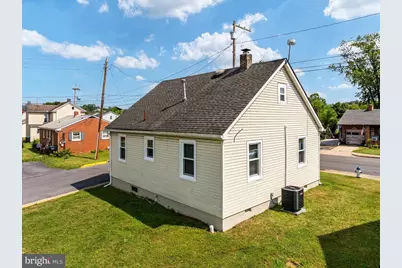 528 E Queen Street, Strasburg, VA 22657 - Photo 7
