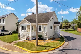 528 E Queen St, Strasburg, VA 22657 - Photo 3