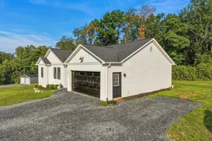 56 Blessed Ln, Woodstock, VA 22664 - Photo 3