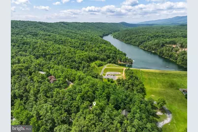 203 Brenda Lane, Basye, VA 22810 - Photo 3