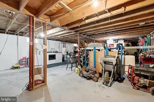 326 Sunset St, Strasburg, VA 22657 - Photo 25