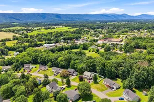 116 Baer Oak Dr, Maurertown, VA 22644 - Photo 57