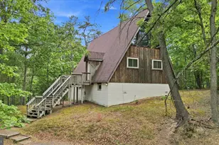 863 Lee Rd, Basye, VA 22810 - Photo 3