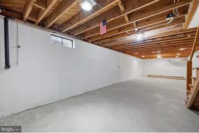 410 W North Street, Woodstock, VA 22664 - Photo 27