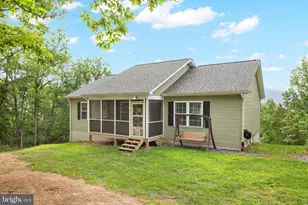 185 Buck Run Ln, Fort Valley, VA 22652 - Photo 27
