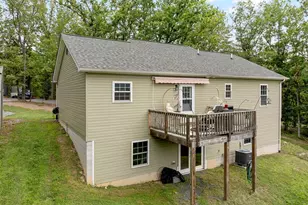 185 Buck Run Ln, Fort Valley, VA 22652 - Photo 39