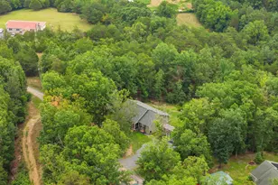 185 Buck Run Ln, Fort Valley, VA 22652 - Photo 29