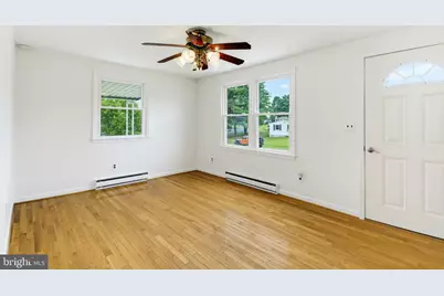 5834 Broad Street, Mount Jackson, VA 22842 - Photo 9