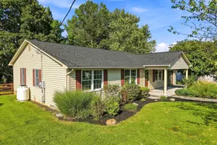 106 Cooper St, Edinburg, VA 22824 - Photo 3