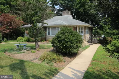 208 N Muhlenberg Street, Woodstock, VA 22664 - Photo 1