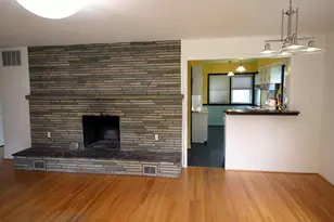 208 N Muhlenberg St, Woodstock, VA 22664 - Photo 7
