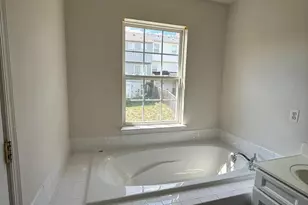 103 Cannon Ct, Strasburg, VA 22657 - Photo 3