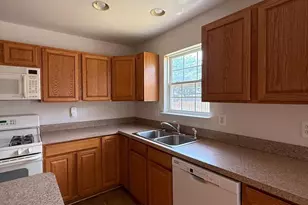 103 Cannon Ct, Strasburg, VA 22657 - Photo 9