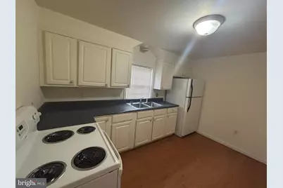 383 E. King St #1, Strasburg, VA 22657 - Photo 11