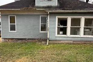 110 N Main St, Edinburg, VA 22824 - Photo 5